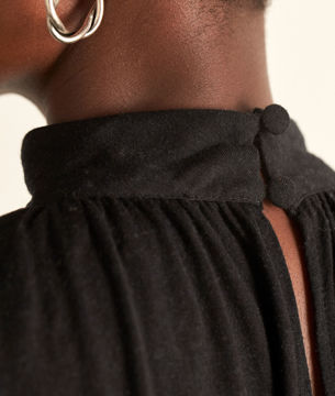 Picture of FOEBE BLACK VISCOSE AND WOOL LOOSE TOP