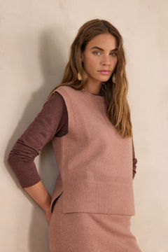 Picture of BARCLAY SLEEVELESS JUMPER IN WOOL
